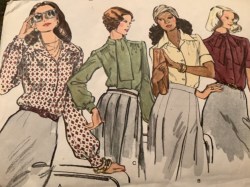 8749 VOGUE 1973 SHORT - LONG SLEEVE BUTTON BLOUSE PATTERN SIZE  14 